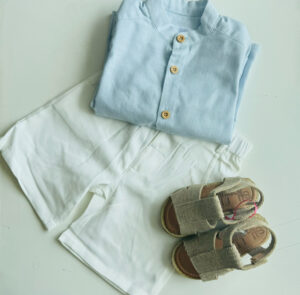 Opcion de outfit (todo se vende por separado )